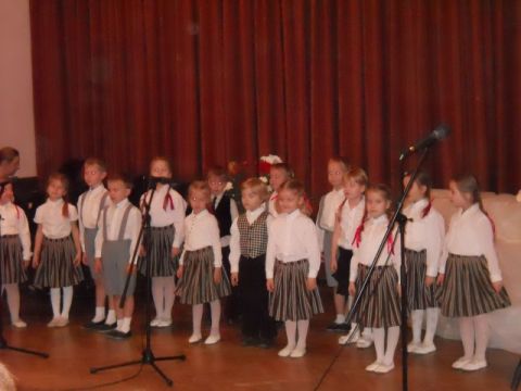 &quot;Kopā- Latvijai!&quot; svētku koncerts Augšlīgatnes &quot;Zvaniņos&quot;, 17.11.2011.