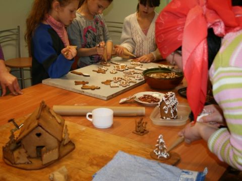 Svētdien, 11.decembrī Piparkūku cepšana un Amatu centra atklāšana, foto Diāna Gustava