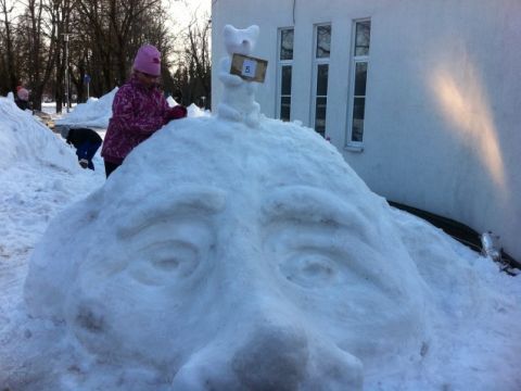 Līgatnes MMS piedalās Sniega svētkos Siguldā 06.03.2013. Autore Ingūna Briede