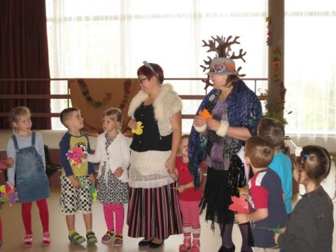 Miķeļdiena Līgatnes bērnudārzā Augšlīgatnē 2016. gada 29. septembrī. Foto: Silvija Rijniece