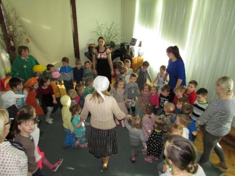 Lieldienas Līgatnes bērnudārzā 2018. gada 29. martā. Zanes Kalniņas foto.