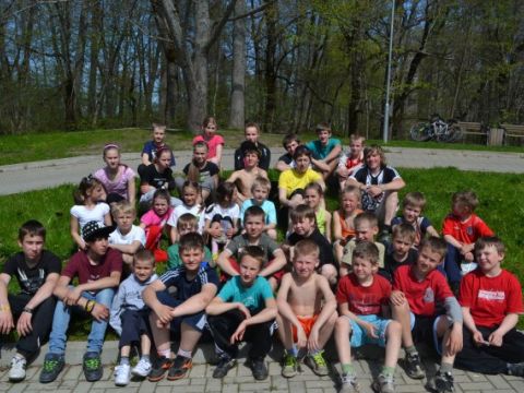 Līgatnieši Serpentīnceļa skrējienā Siguldā, 04.05.2012., foto Liene un Ainārs Pīlēģi