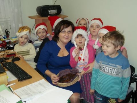 Gaidām Ziemassvētkus bērnudārzā Gaujas 7, 17.12.2013., foto Līksma Vizule