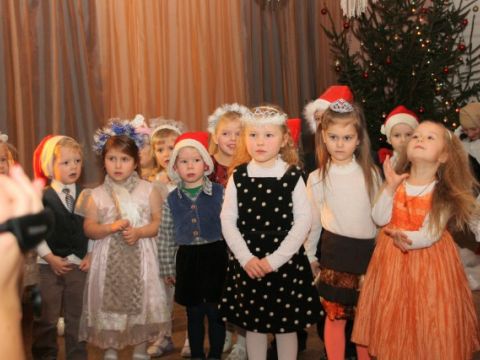 Ziemassvētku eglīte &quot;Ežuku&quot; grupiņā, 21.12.2011., foto Anita Jaunzeme