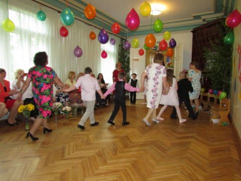  Līgatnes bērnudārza izlaidums Gaujas ielā 7, Līgatnē, 2017. gada 31. maijā. Zanes Kalniņas foto