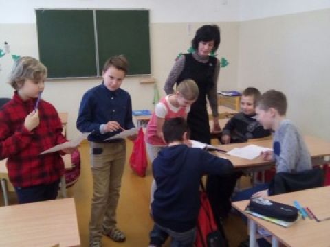 Līgatnes novada vidusskolā uzsākts darbs pie projektiem par Līgatni. Foto LNV skolotājas.