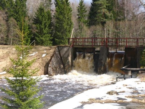 Jaunšķēpeļu dzirnavas, 10.04.2011., foto Ainārs Šteins