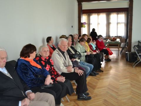 Vecvecāku pēcpusdiena Vāverēnu grupā 14.04.2014., Foto Indra Ramāne