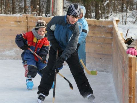 Slīdēja pa slidotavu..., 12.02.2012., foto Anita Jaunzeme