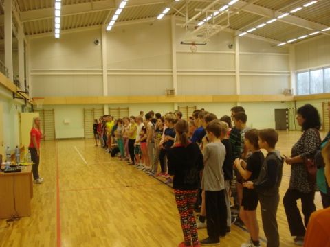 Līgatnes novada vidusskolas 5.-12.kl. Sporta diena LN Sporta centrā, 2014.gada 22.novembrī, foto Līga Zicmane un Liene Pīlēģe