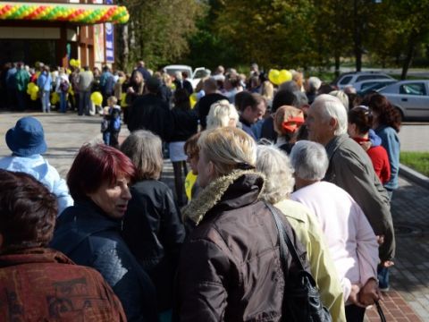 ELVI veikala atklāšana Augšlīgatnē, 21.09.2012., foto Madara Židaua