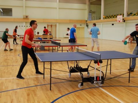 Galda tenisa turnīrs 18. aprīlī Līgatnes Sporta centrā
