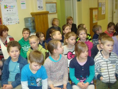 Draudzīgā aicinājuma diena Līgatnes novada vidusskolas Pamatskolas ēkā 28.01.2015., foto Līga Zicmane