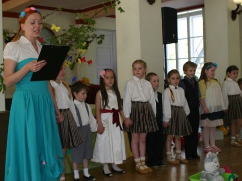 Līgatnes bēnudārza Māmiņdienas koncerts 03.05.2016. Foto: Inese Okonova