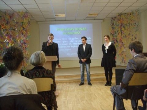 Es gribu,lai dažādu kultūru gars pēc iespējas būtu brīvāks visur...Foto no skolotājas D.Bērziņas arhīva