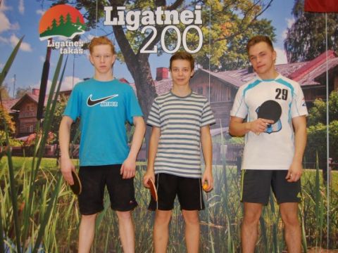 Galda tenisa turnīrs Līgatnes Sporta centrā. Foto: Viesturs Dumpis