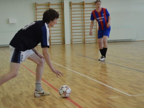 Līgatnes kauss zāles futbolā 2012/2013 4. posms foto Juris Pīpkalējs