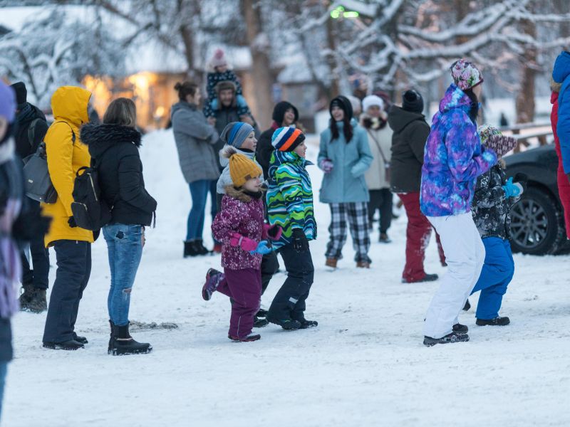 Ziemassvētku eglītes atklāšāna Līgatnē un Augšlīgatnē 2023