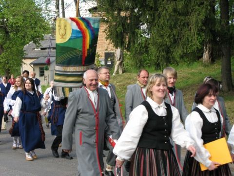 Otrie pūtēju orķestru svētki Līgatnē, 3.daļa, 17.05.2008., foto Anita Jaunzeme