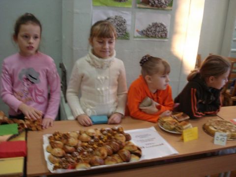 &quot;Mārtiņi&quot; Līgatnes novada vidusskolā, 10.11.2011., foto Līga Zicmane